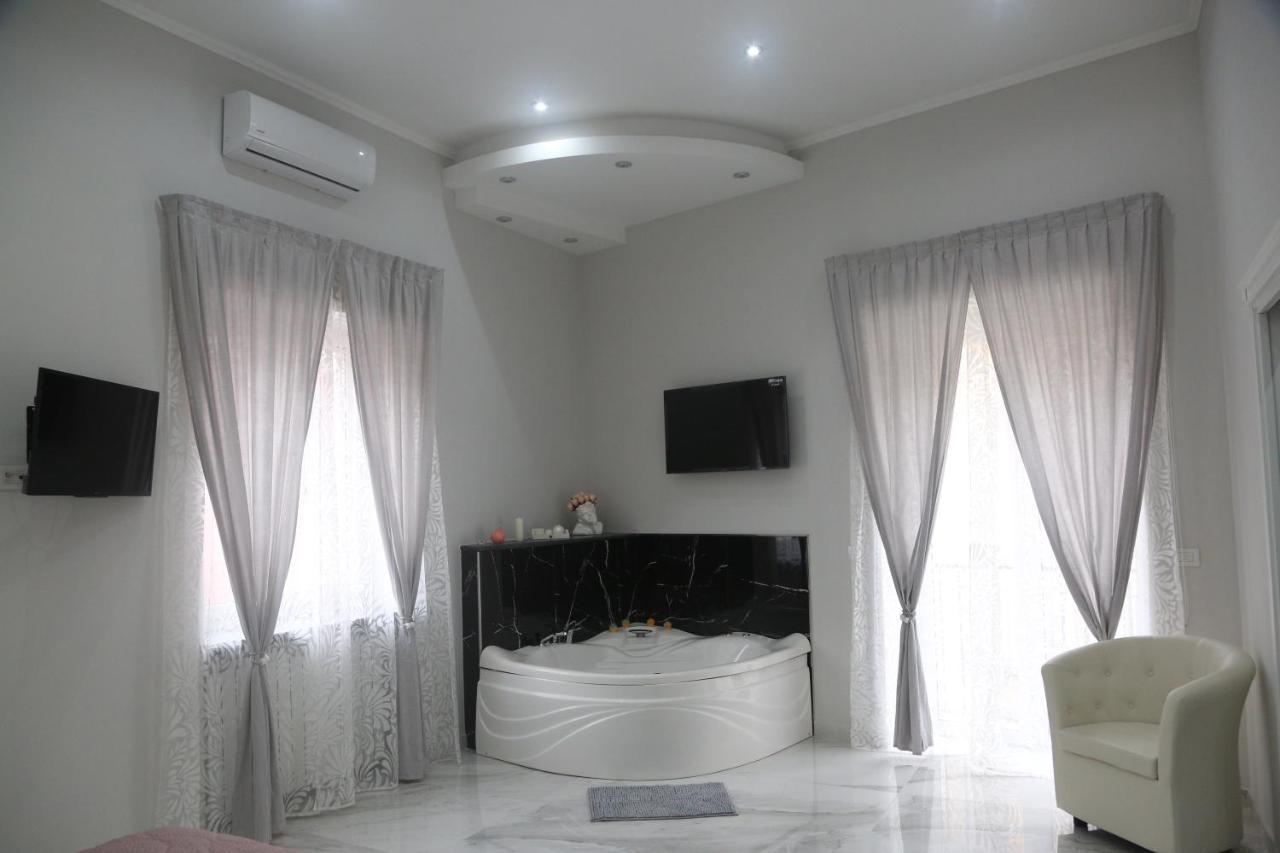 Opera Home Napoli 外观 照片