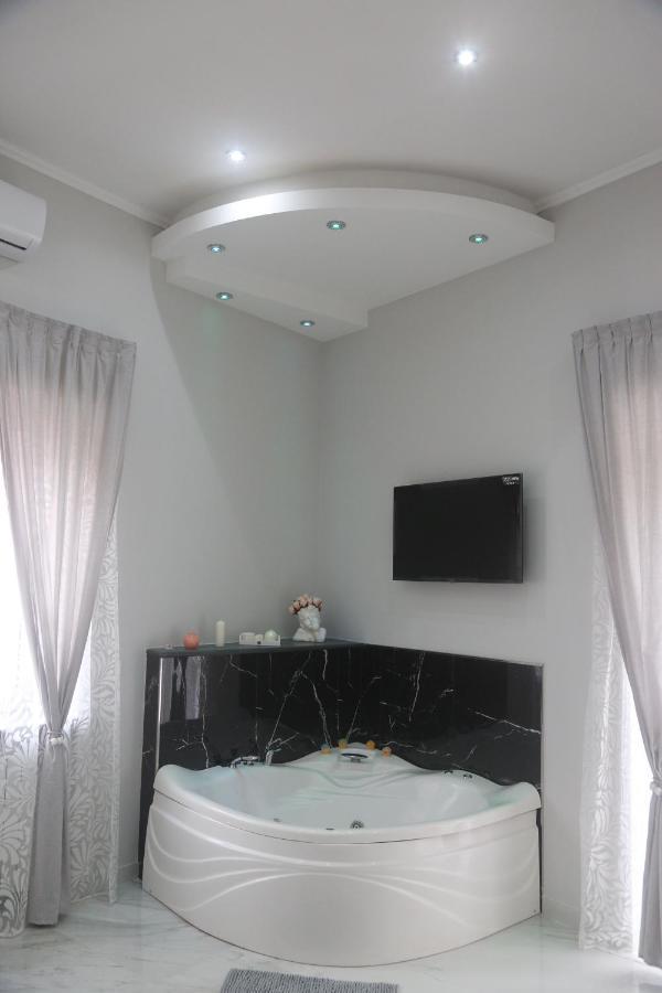 Opera Home Napoli 外观 照片